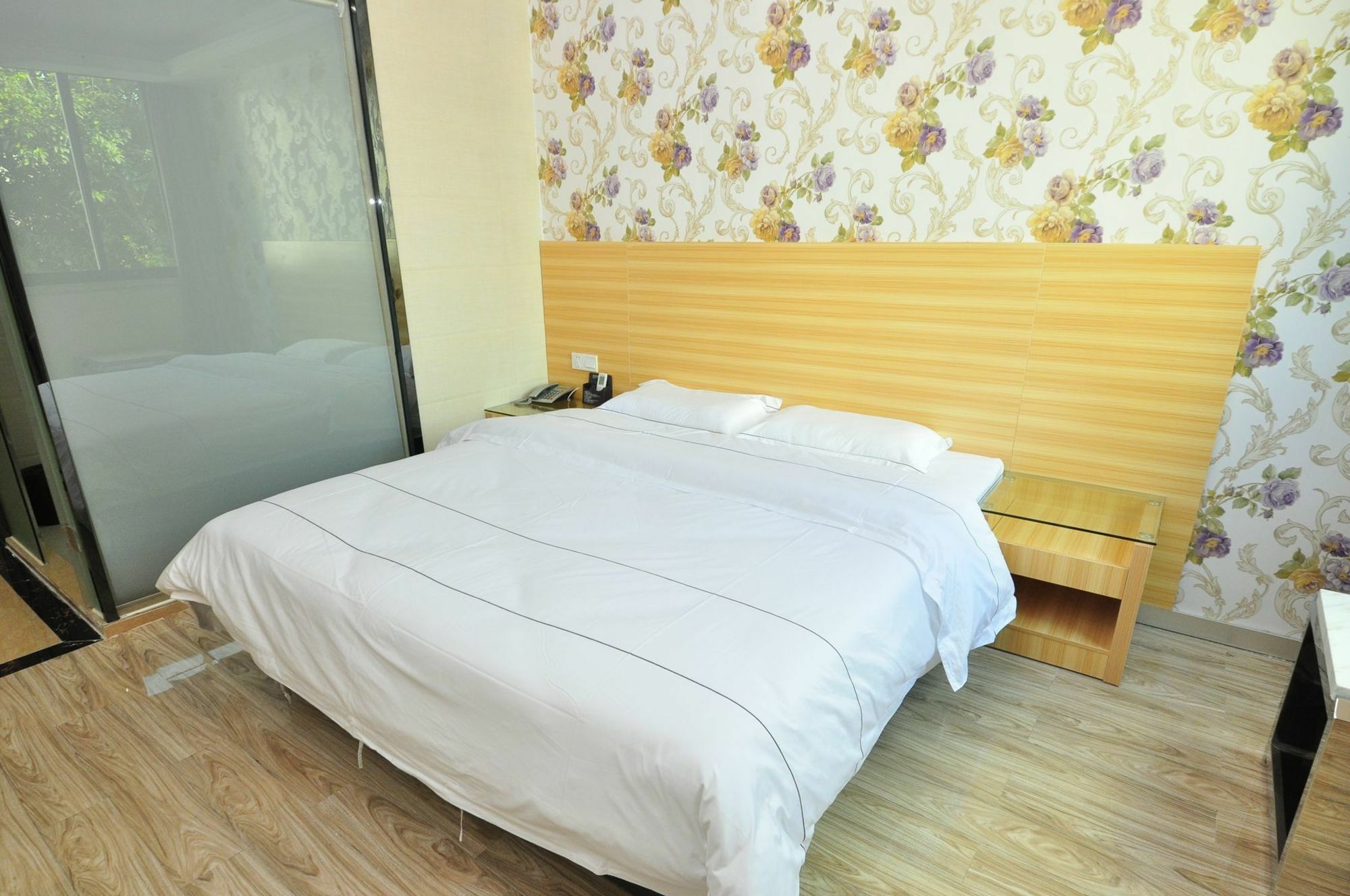 Jiamei Hotel Guangzhou Exteriör bild